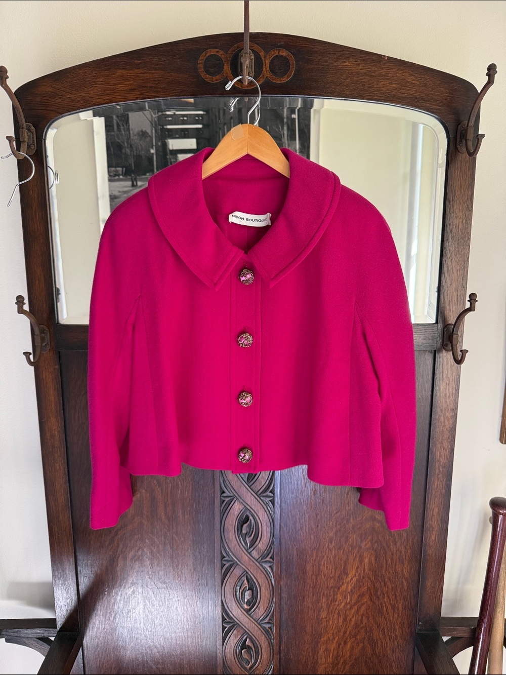Nipon Boutique Fuchsia Cropped Wool Blazer size 10